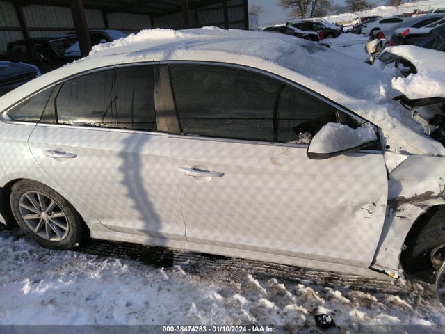 Hyundai SONATA SE 2019 5NPE24AF6KH768128 Image 13