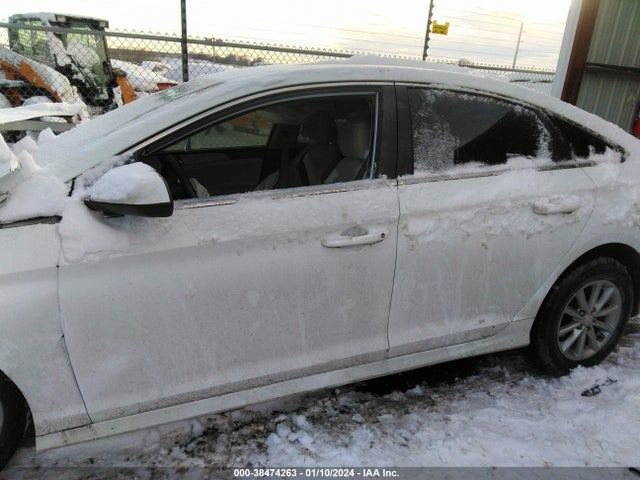 Hyundai SONATA SE 2019 5NPE24AF6KH768128 Image 14