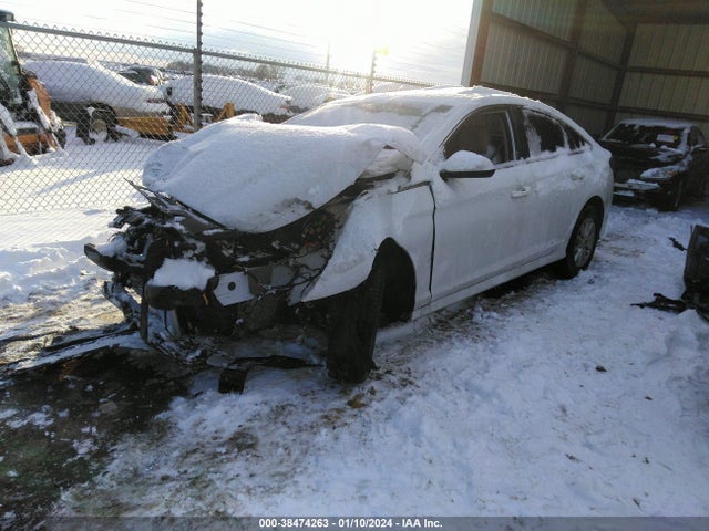 Hyundai SONATA SE 2019 5NPE24AF6KH768128 Image 2