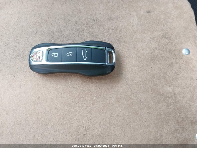 2022 PORSCHE CAYENNE WP1AA2AY8NDA05849 Photo 10