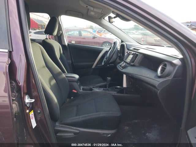Toyota RAV4 LE 2017 2T3BFREVXHW682084 Image 5