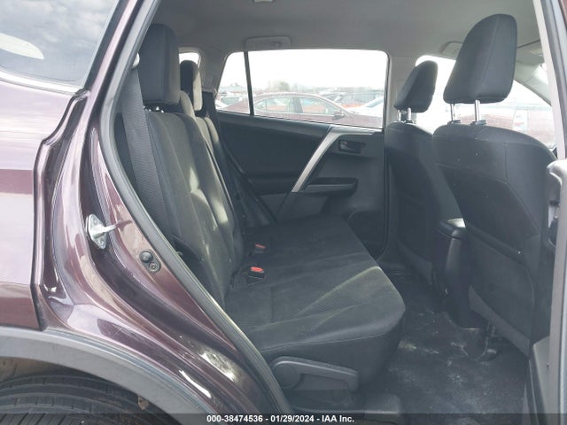 Toyota RAV4 LE 2017 2T3BFREVXHW682084 Image 8