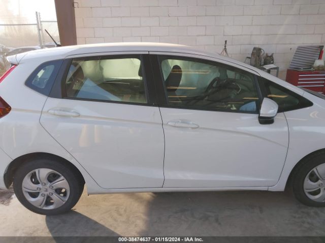 3HGGK5H43JM734807 Honda FIT LX