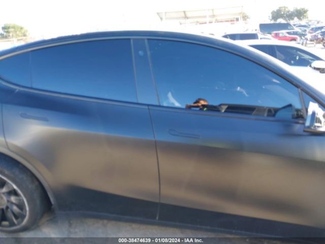 7SAYGDEEXNF387226 Tesla Model Y Long Range Dual Motor All-wheel Drive