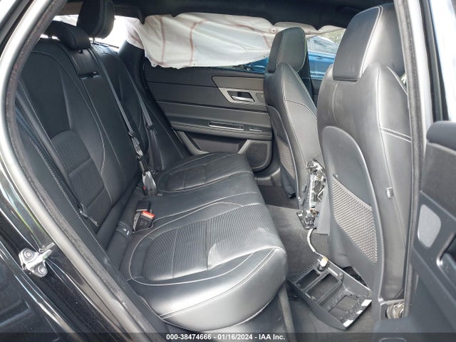 2020 JAGUAR XF SPORTBACK SAJBM2FVXLCY86215 Photo 7