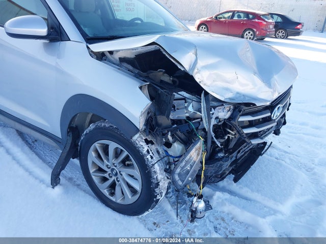 Hyundai TUCSON SEL 2018 KM8J3CA49JU758388 Image 6