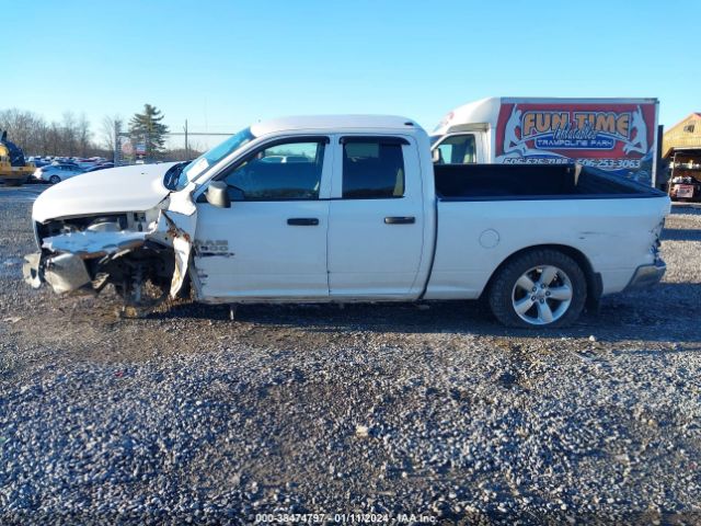 1C6RR7FGXJS335922 RAM 1500 Tradesman Quad Cab 4x4 6'4 Box