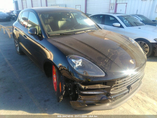 2020 PORSCHE MACAN WP1AA2A59LLB11994 Photo 0