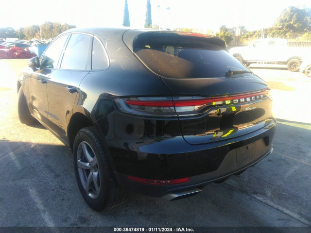 2020 PORSCHE MACAN WP1AA2A59LLB11994 Photo 2