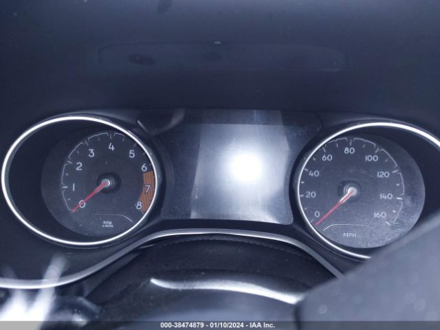 3C4NJDBBXKT846697 Jeep Compass Latitude 4x4