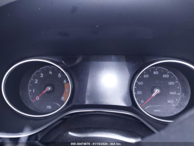 3C4NJDBBXKT846697 Jeep Compass Latitude 4x4