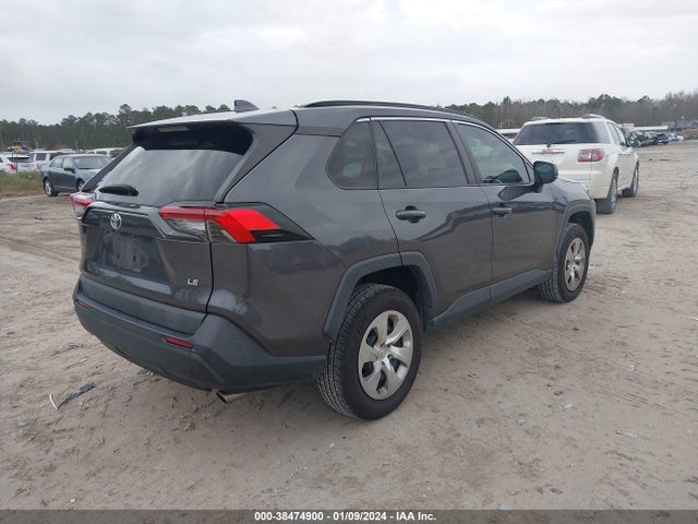 Toyota RAV4 LE 2019 2T3H1RFVXKW036266 Image 4