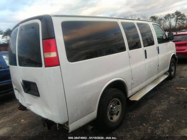 1GAWGRFF9F1107467 Chevrolet Express 2500 Lt