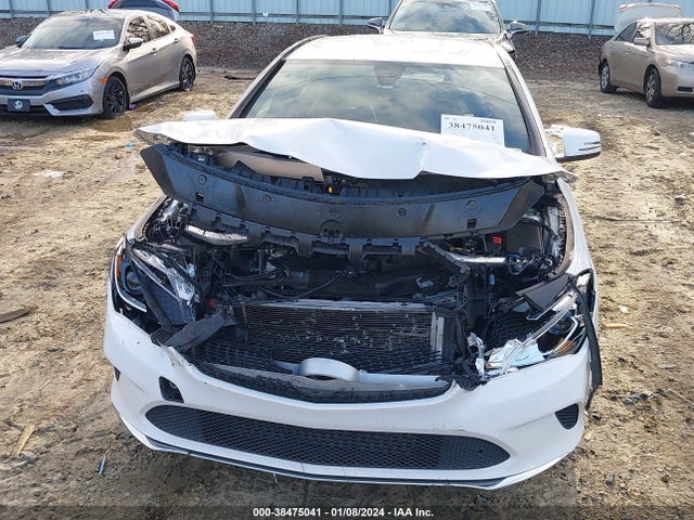 Mercedes-Benz CLA 250 2019 WDDSJ4EB5KN737200 Image 6