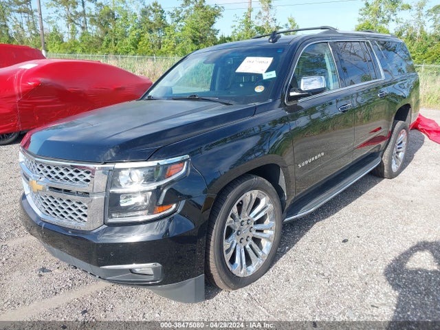 Chevrolet Suburban Premier 2017 1GNSCJKC1HR389758 Image 2