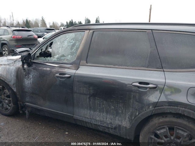 2022 KIA TELLURIDE EX VIN: 5XYP3DHC7NG242278