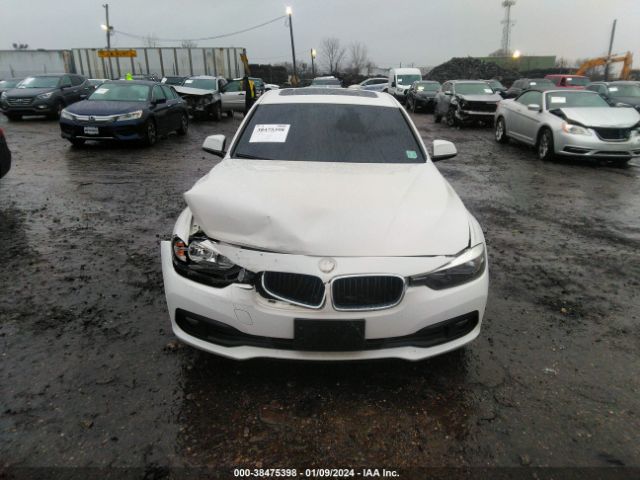 WBA8E5G31HNU43285 BMW 320i Xdrive