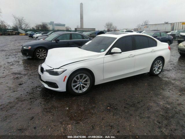 WBA8E5G31HNU43285 BMW 320i Xdrive