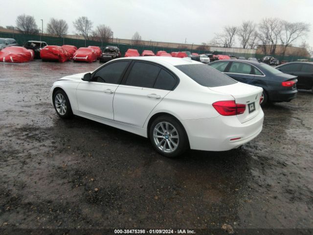 WBA8E5G31HNU43285 BMW 320i Xdrive