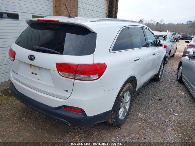 2016 KIA SORENTO 3.3L LX VIN: 5XYPGDA52GG096942