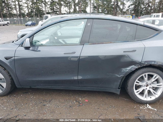 2021 TESLA MODEL Y LONG RANGE DUAL MOTOR ALL-WHEEL DRIVE VIN: 5YJYGAEE8MF299656