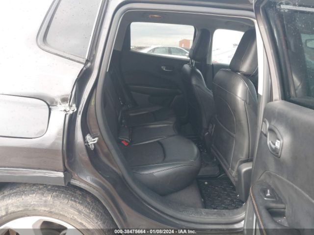 3C4NJCBBXMT518354 Jeep Compass Latitude Fwd