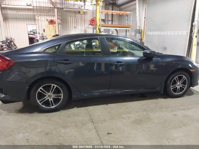 Honda Civic Lx 2018 2HGFC2F56JH548728 Image 14