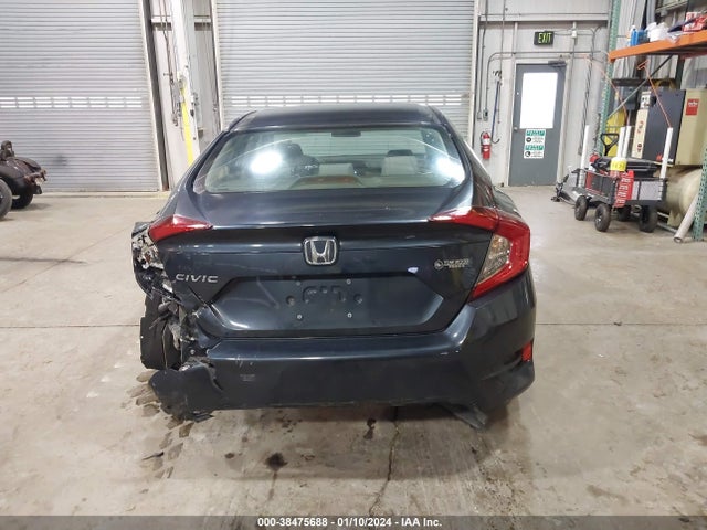 Honda Civic Lx 2018 2HGFC2F56JH548728 Image 17