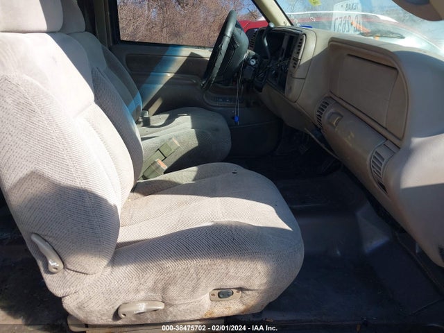 1997 CHEVROLET C/K 1500 2GCEC19R3V1237839 Photo 4