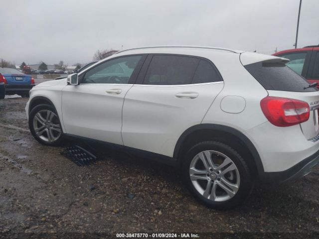 WDCTG4GB4HJ318775 Mercedes-Benz Gla 250 4matic
