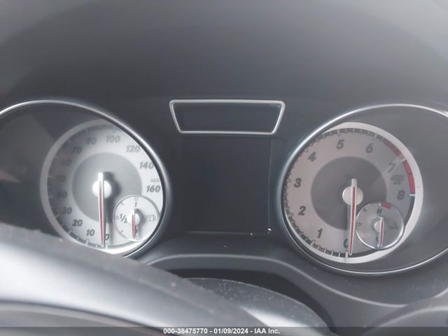 WDCTG4GB4HJ318775 Mercedes-Benz Gla 250 4matic
