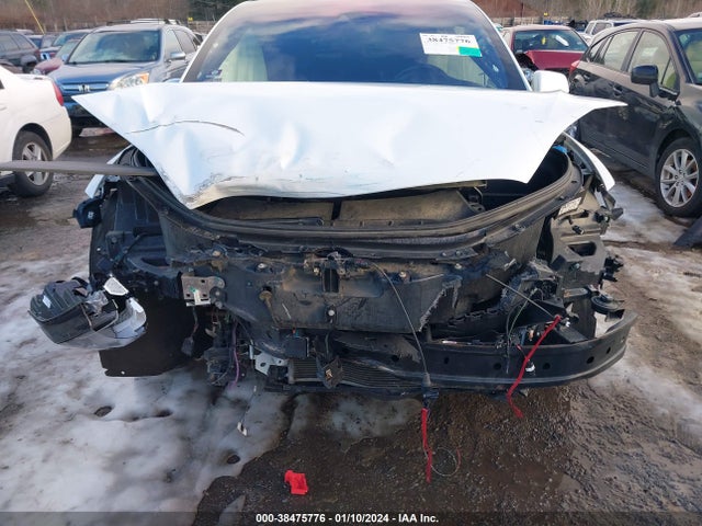 Tesla Model X 60d/70d/75d/90d 2016 5YJXCAE21GF008190 Image 6