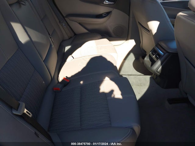 Chevrolet IMPALA 1LT 2017 2G1105S32H9173022 Image 8