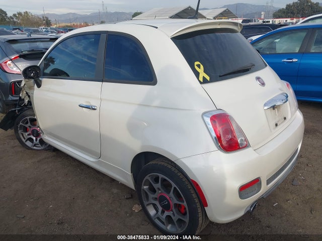 2013 FIAT 500 3C3CFFBRXDT513909 Photo 2