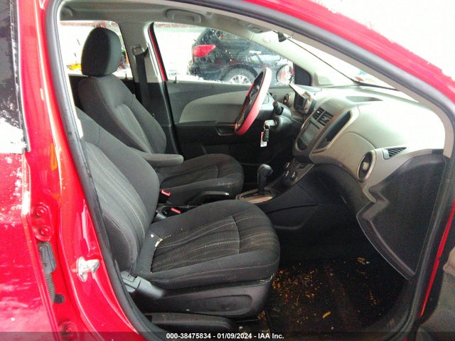 Chevrolet Sonic Lt Auto 2016 1G1JC6SH4G4172187 Image 5