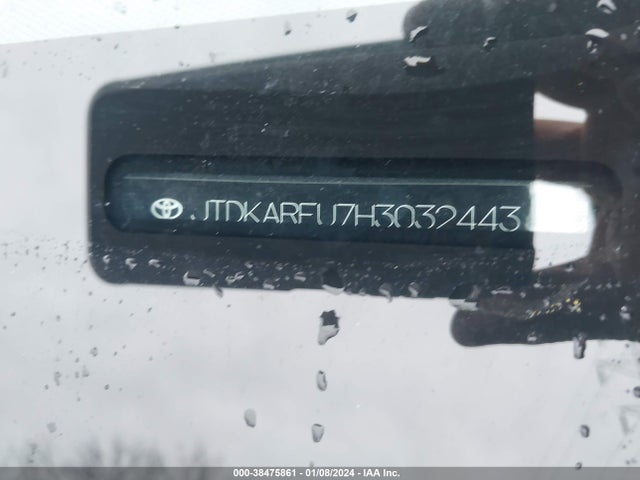 Toyota Prius Four Touring 2017 JTDKARFU7H3032443 Image 9