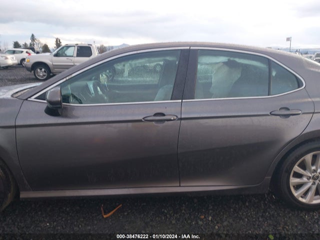Toyota CAMRY LE 2022 4T1C11AK8NU041245 Image 14