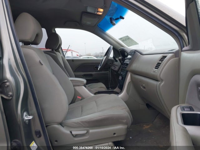 2007 HONDA PILOT EX VIN: 5FNYF18477B025732