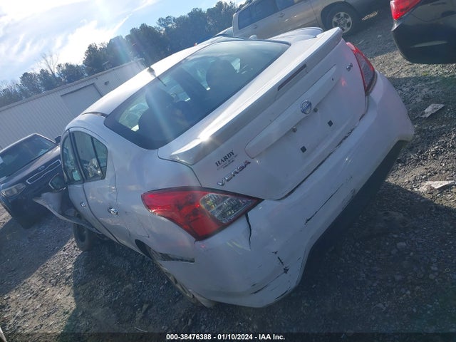 Nissan Versa 1.6 Sv 2018 3N1CN7AP0JL870146 Image 3