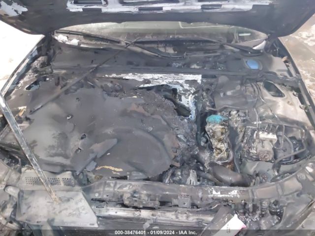 WAUFFAFL3GN013562 Audi A4 2.0t Premium