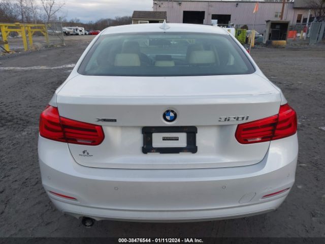 WBA8E5G37HNU44277 BMW 320i Xdrive