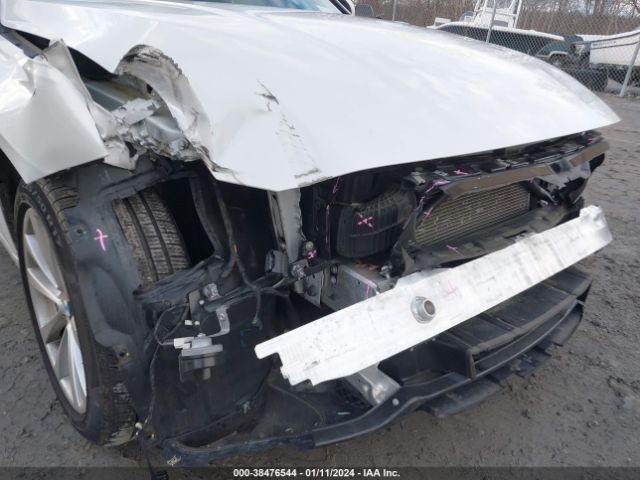 WBA8E5G37HNU44277 BMW 320i Xdrive