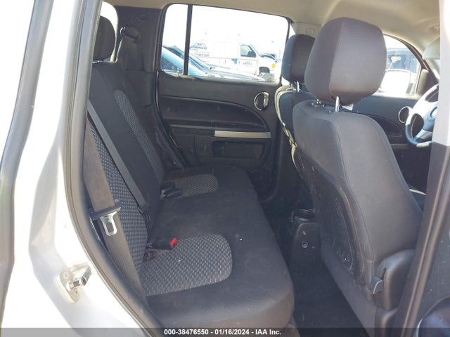 2011 CHEVROLET HHR LT VIN: 3GNBABFW7BS516551