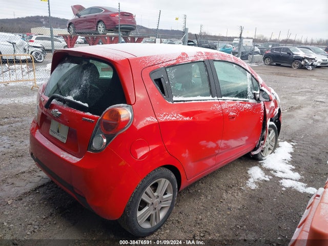 Chevrolet Spark 1lt Cvt 2015 KL8CD6S95FC719082 Image 4