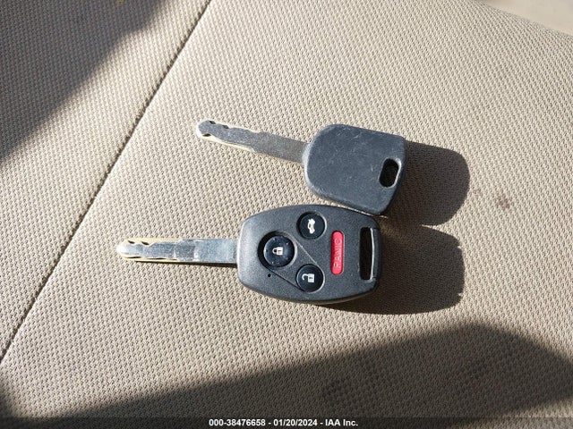 2006 HONDA CIVIC LX VIN: 1HGFA16566L042553