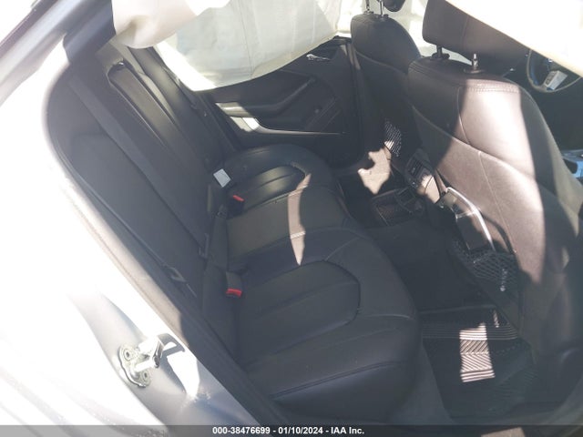 2010 CADILLAC CTS STANDARD VIN: 1G6DC5EGXA0113938