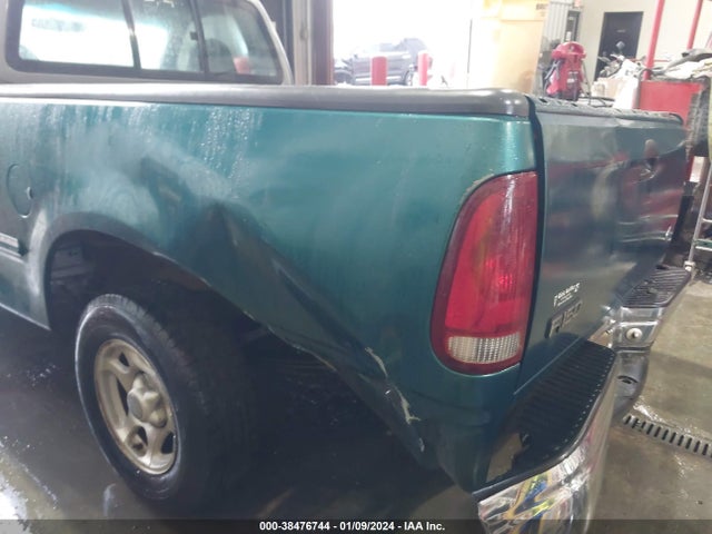1998 FORD F-150 STANDARD/XL/XLT VIN: 2FTZF1729WCA78586