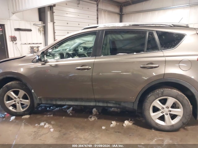 Toyota Rav4 Xle 2014 2T3RFREV0EW168562 Image 14