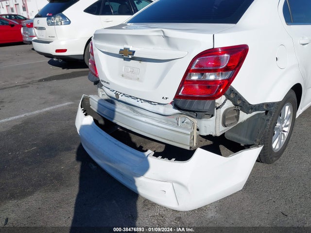 Chevrolet Sonic Lt Auto 2017 1G1JD5SG9H4104581 Image 6