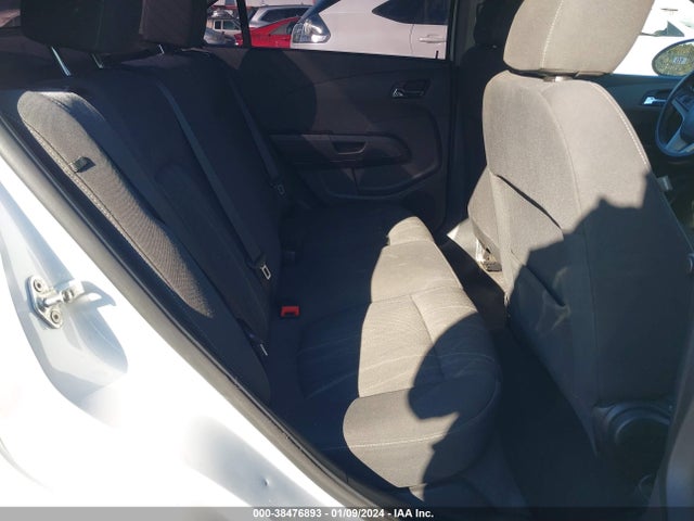 Chevrolet Sonic Lt Auto 2017 1G1JD5SG9H4104581 Image 8